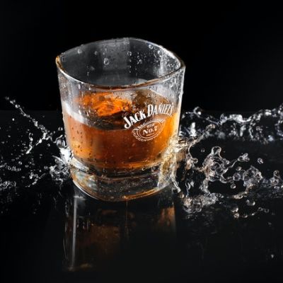 STAGES OF ALCOHOL ADDICTION 