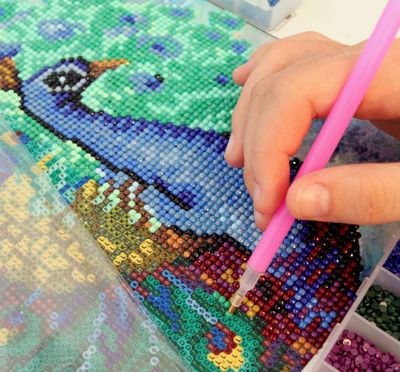 Fully drilled or partially drilled in Diamond Paintings