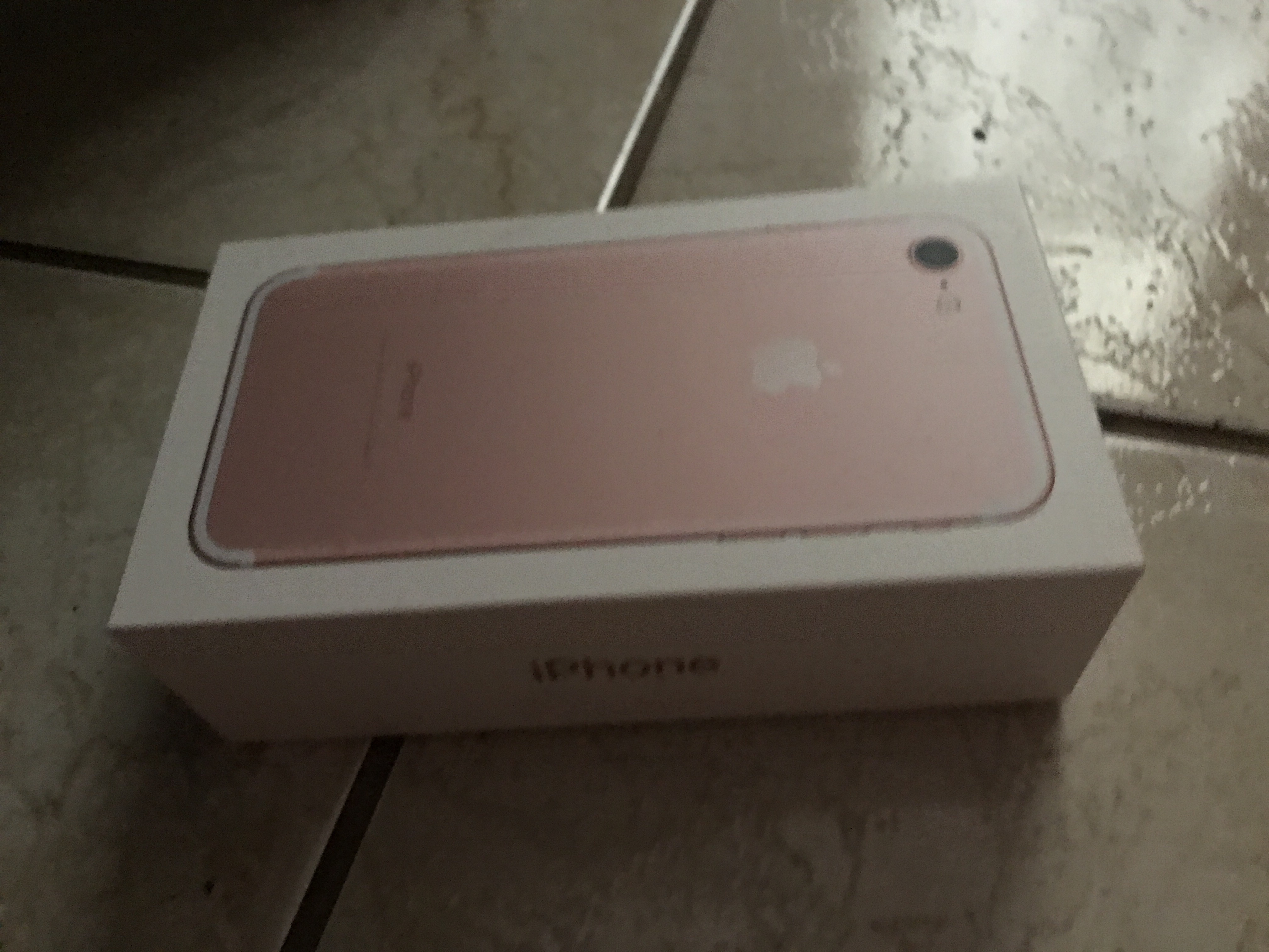 Unlocked iPhone 7 32gb Rose Gold